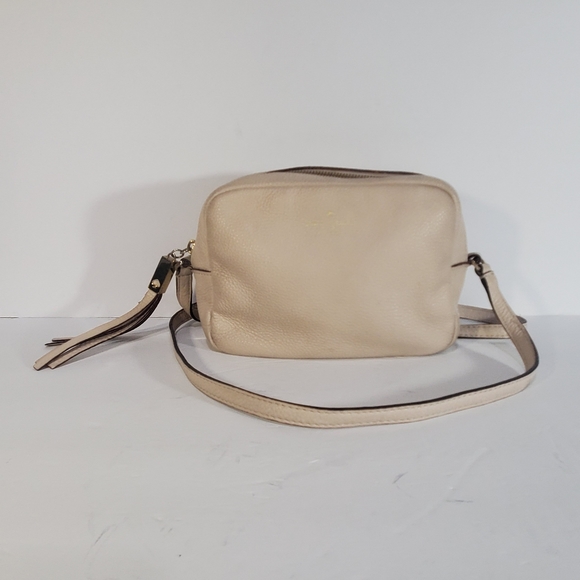 kate spade Handbags - Kate Spade Small Beige Leather Crossbody Purse